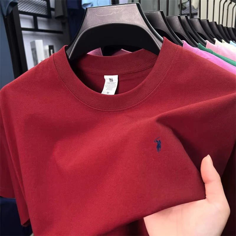 Men's classic pure cotton T-shirt, breathable, soft and comfortable.