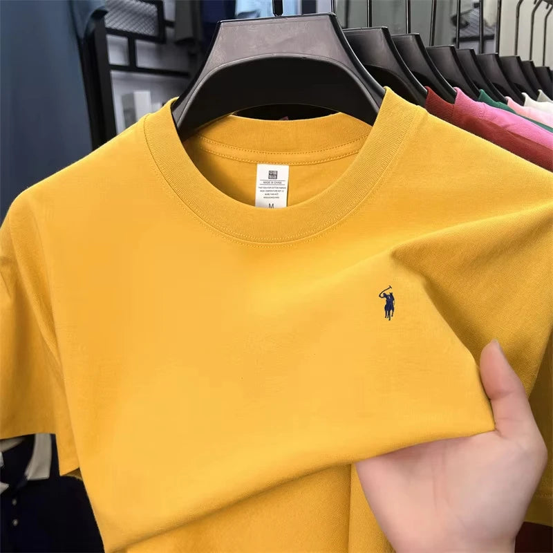 Men's classic pure cotton T-shirt, breathable, soft and comfortable.