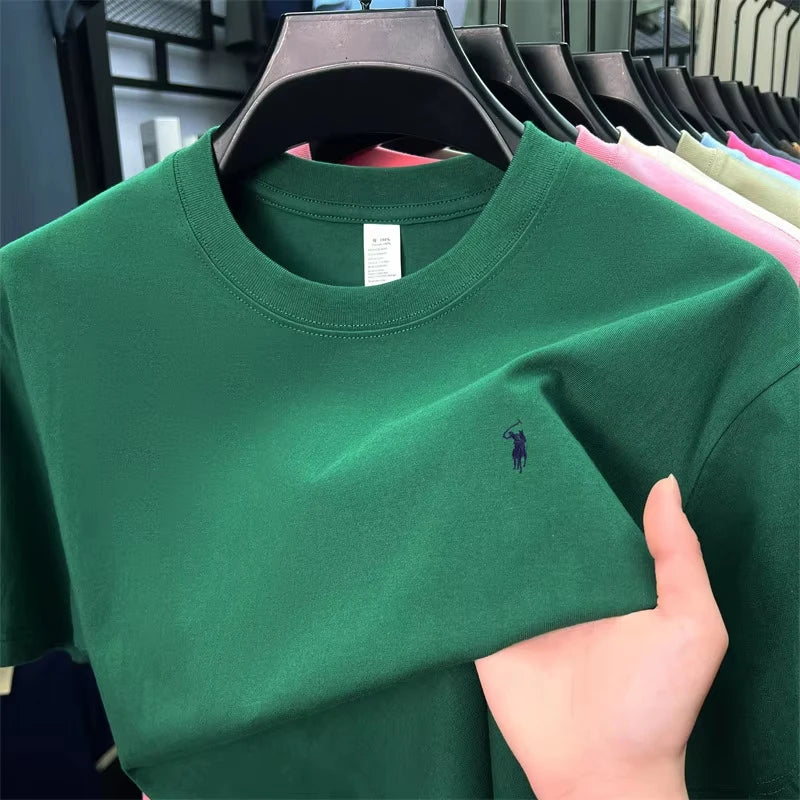 Men's classic pure cotton T-shirt, breathable, soft and comfortable.